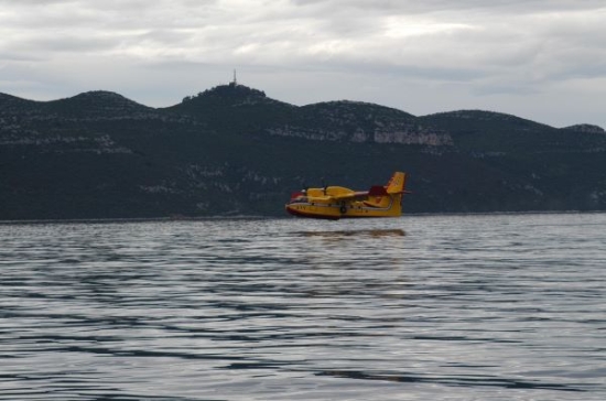 710 Wasserbomber.jpg